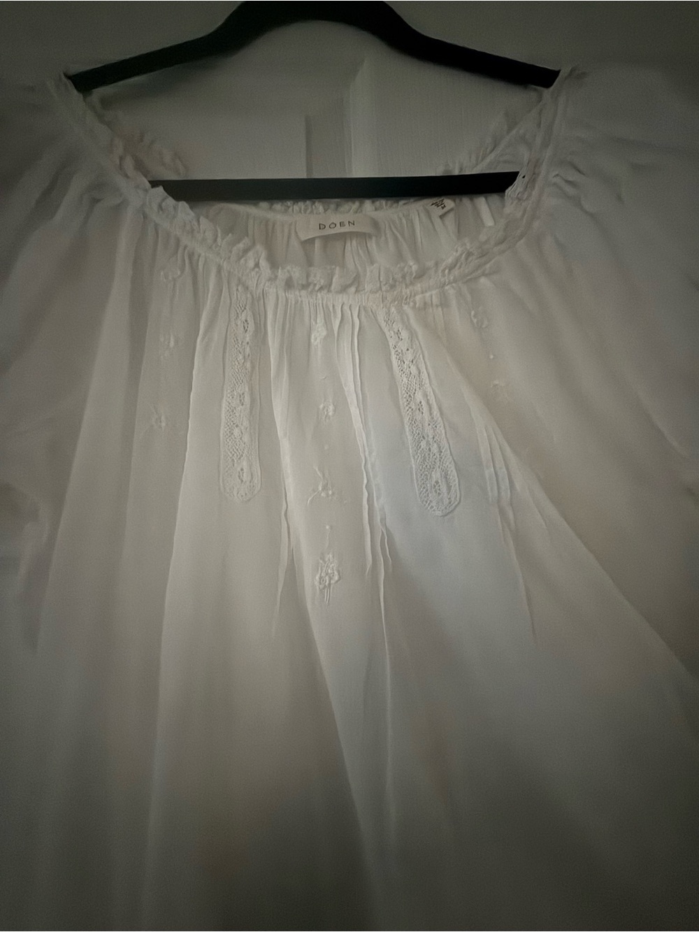 Doen Fredericka Blouse “ Salt” - Picture 6 of 7